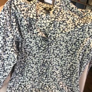 Men’s Like New H&M button up dress shirt